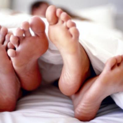 Những điều bạn nên (và không nên) làm sau khi quan hệ tình dục